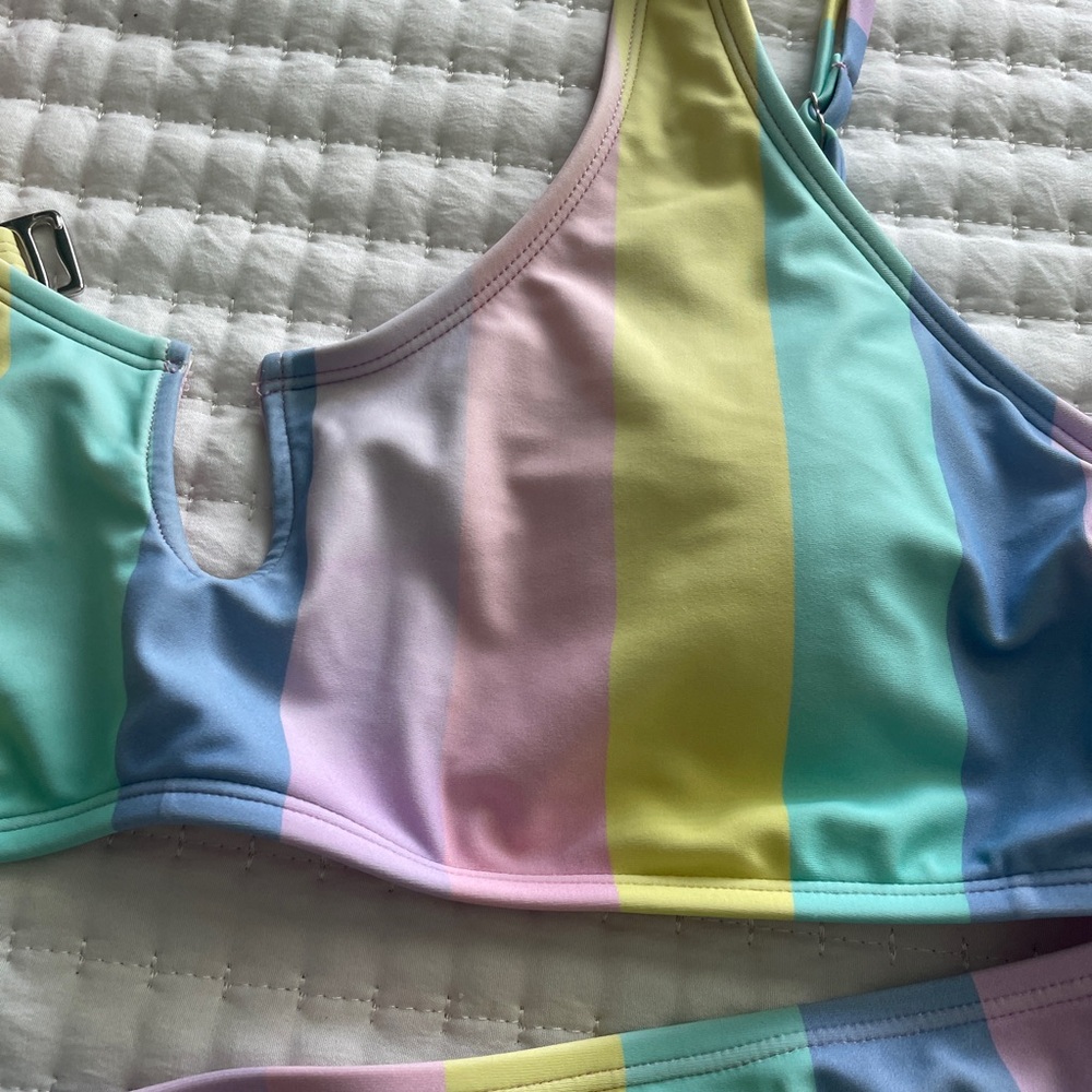 Colorful Striped Summer Bikini Set - Picture 3 of 10